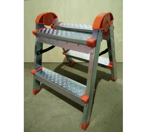 ЯРУС Стремянка стальная 2+2 ступ.