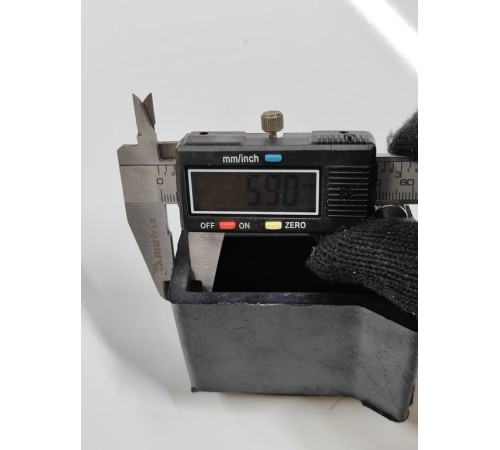 Насадка резиновая торцевая для поперечного упора (траверсы, стабилизатора) лестницы (для профиля 25х63мм)