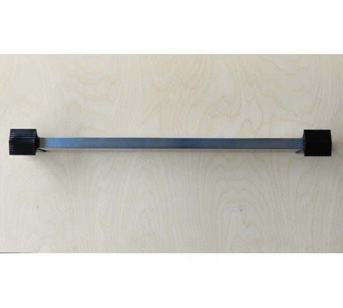 Упор поперечный 900мм (пластик.насадки)